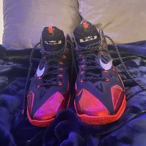 Lebron 11 Away